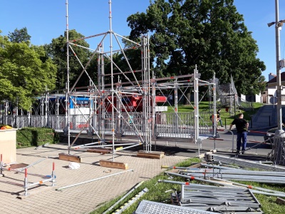 MĚLNÍK - PŘECHODOVÁ LÁVKA Z LEŠENÍ LAYHER ALLROUND