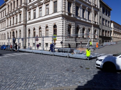 MĚLNÍK - PŘECHODOVÁ LÁVKA Z LEŠENÍ LAYHER ALLROUND