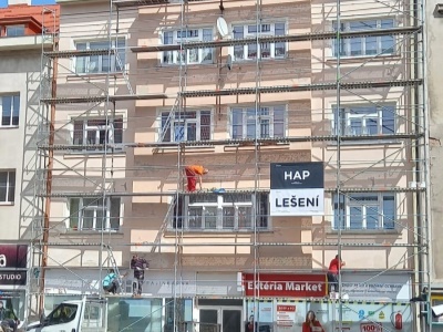 Kladno - fasádní lešení Layher Blitz
